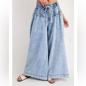 NWT ee:some Mineral Washed Soft Denim Pleated Wide Leg Pants